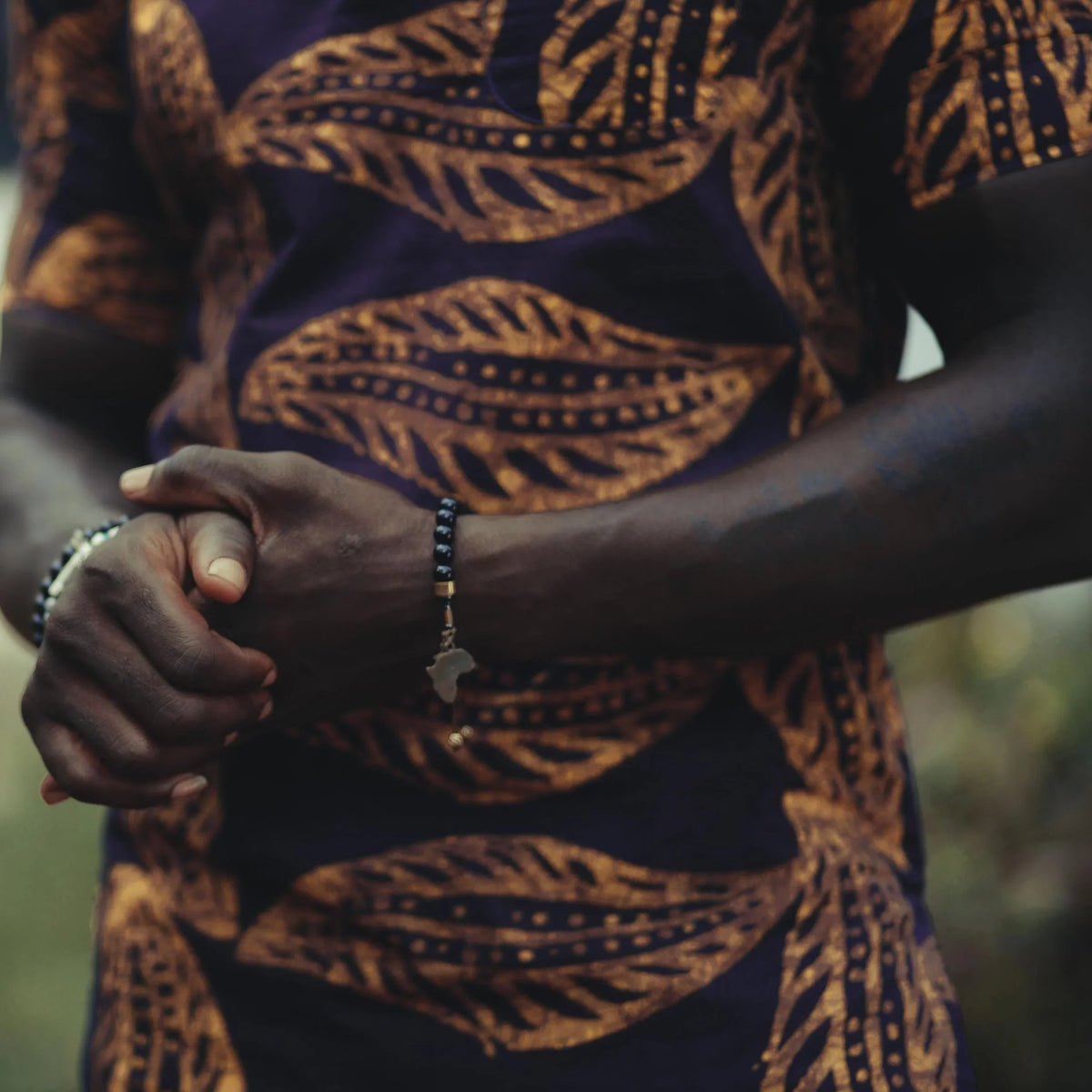 Crafted from high-quality cotton, this shirt exudes a luxurious softness that caresses the skin, ensuring unparalleled comfort throughout the day.