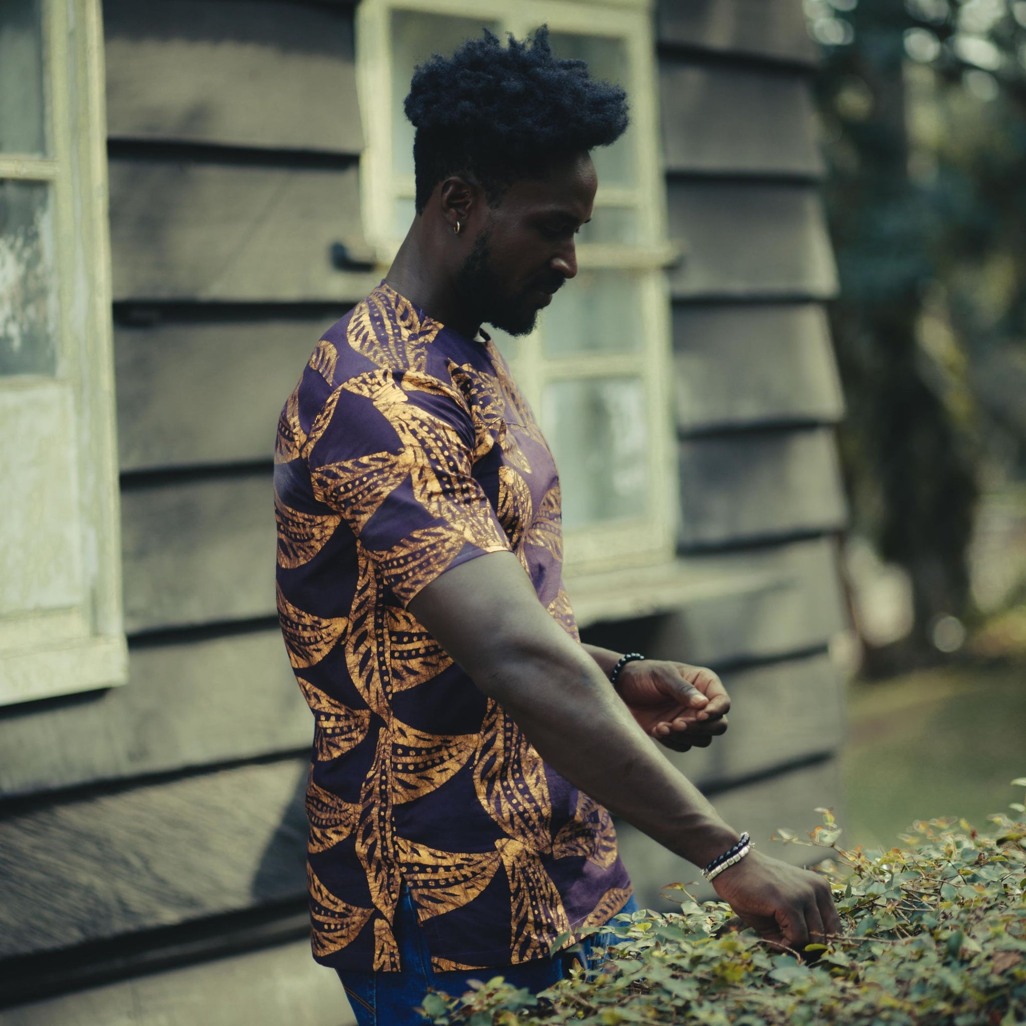 Men's Leaf Print Batik Shirt