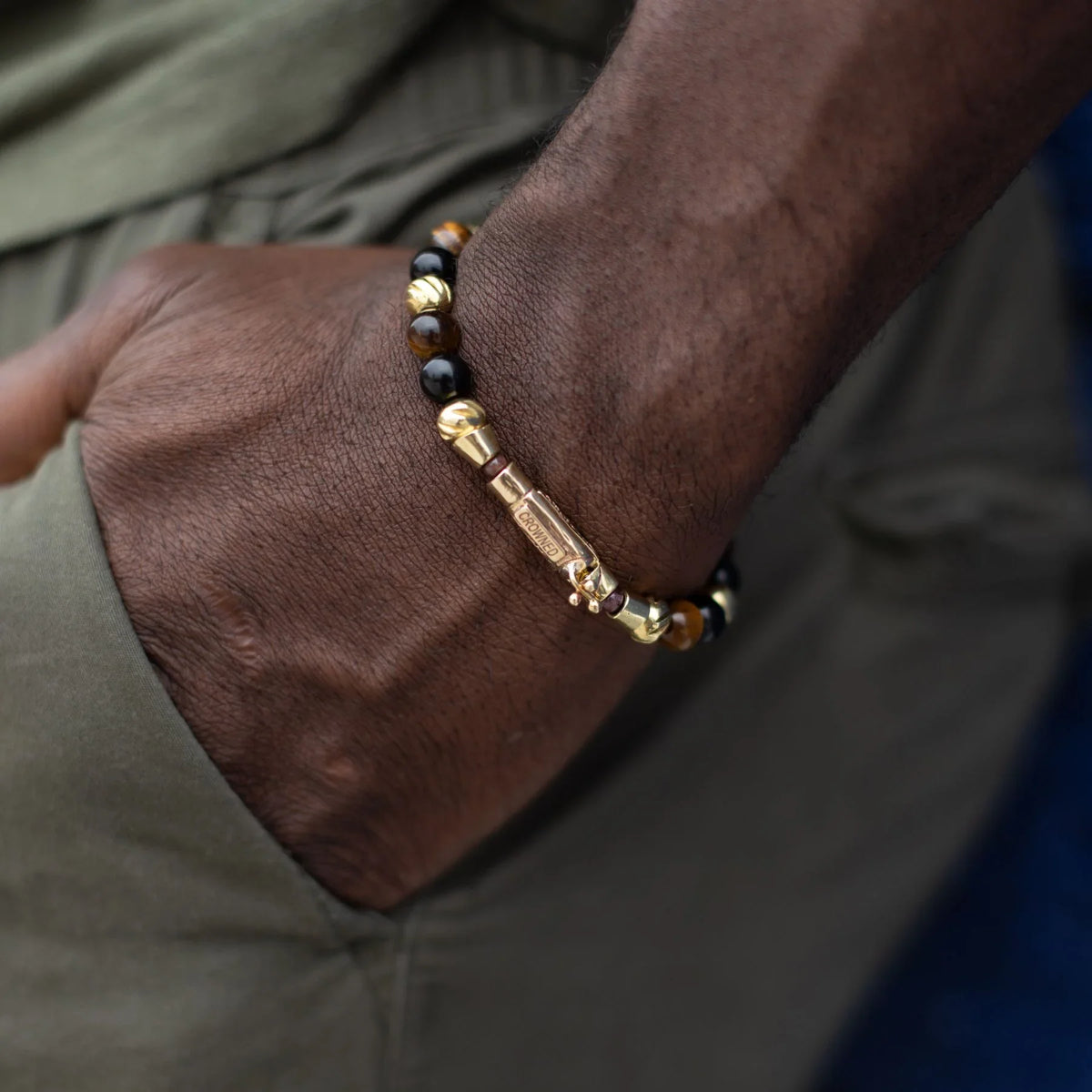 REIGHN. - LOVE DOT, Inc.