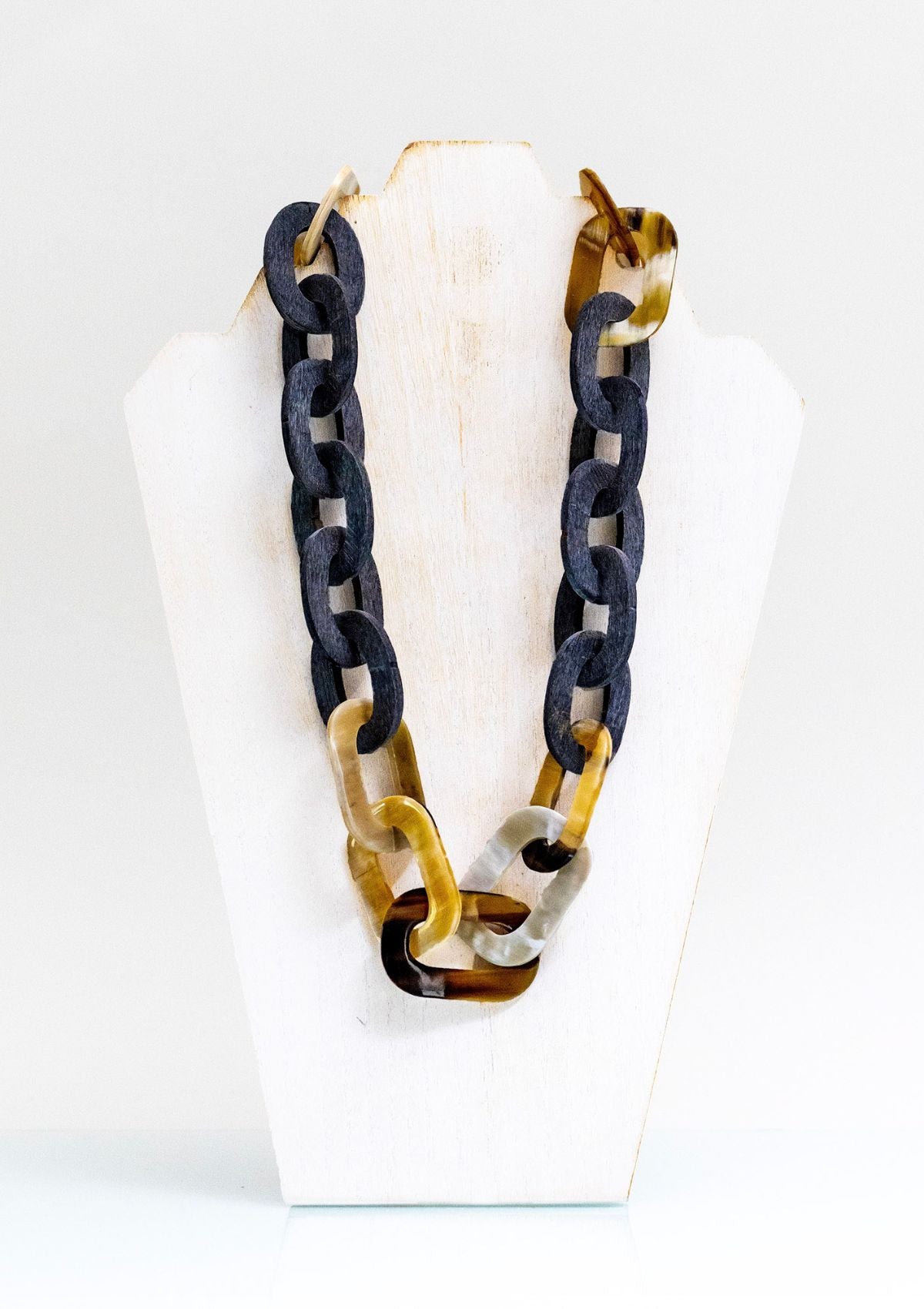 NATURAL HORN CHAIN NECKLACE - LOVE DOT, Inc.